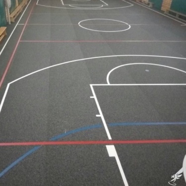 Занимаясь созданием спортивной площадки, важно позаботиться не только о ее функциональности, но&n...