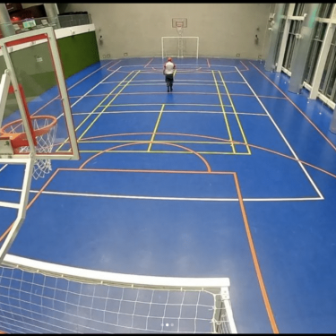 Спортивное покрытие для зала играет важную роль в обеспечении безопасности, комфорта и эффективности тренировок. Выбрав подходящий тип и материал п...