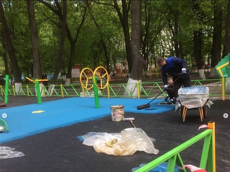 Производство, продажа и монтаж спортивных покрытий высочайшего качества.